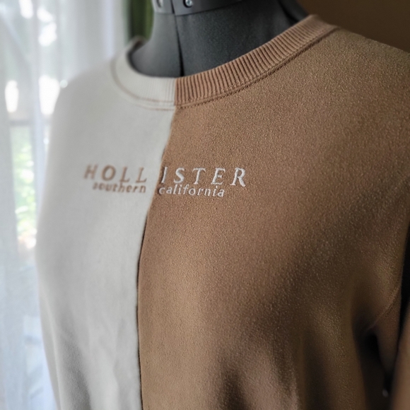 Hollister Cream and Brown Crew Neck Sweatshirt Size Xs - Picture 2 of 6